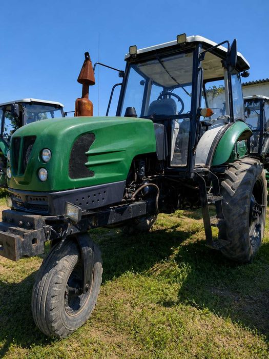 TTZ traktor sotiladi ideal holatda