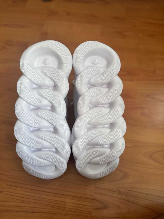 Versace Chain Reaction - Triple White 40-44