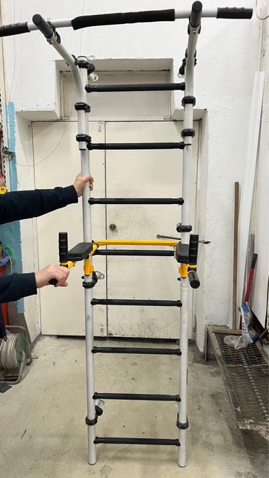 Спортивная шведская стенка