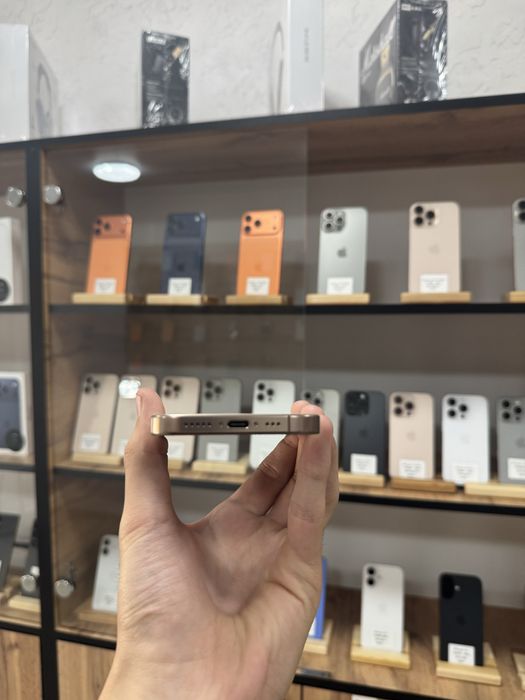 iPhone 16 Pro