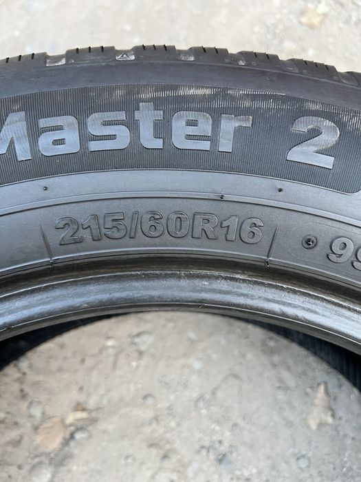Продам резину комплект 215/60/16