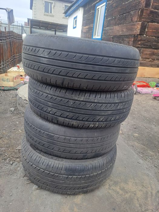 Продам шины на 16