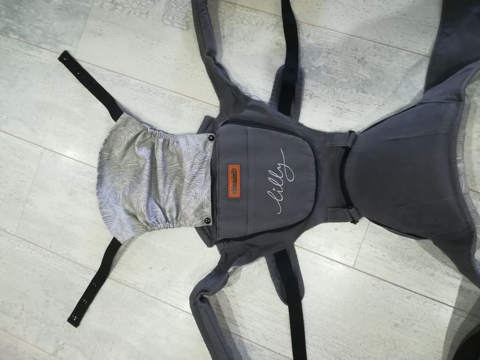 Кенгуро /ергономична раница/ Lilly Chipolino