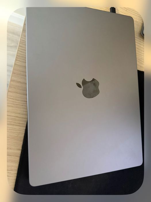 MacBook Pro M1 Pro 16Gb ram 512 SSD