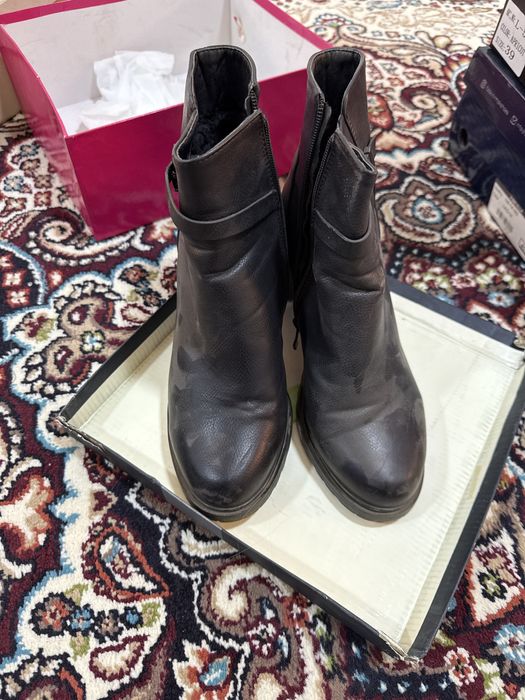 Женский туфли 39