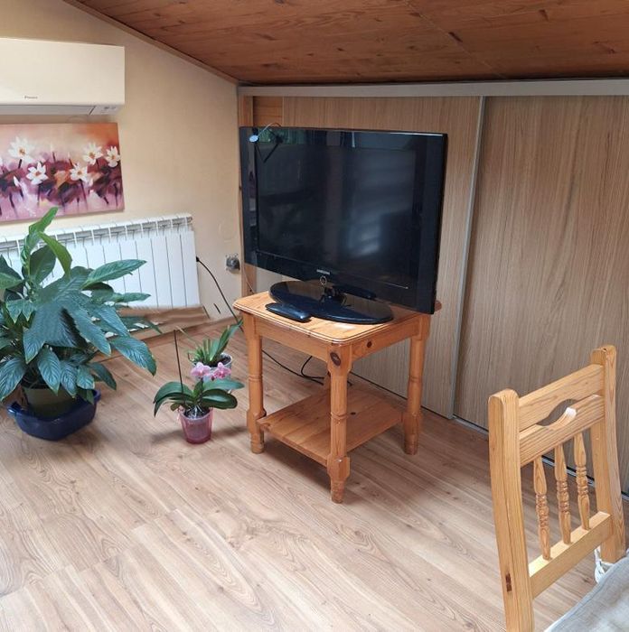 Дава се под наем Едностаен апартамент в София, Бояна - 80 кв.м за 460 € - Снимка #2