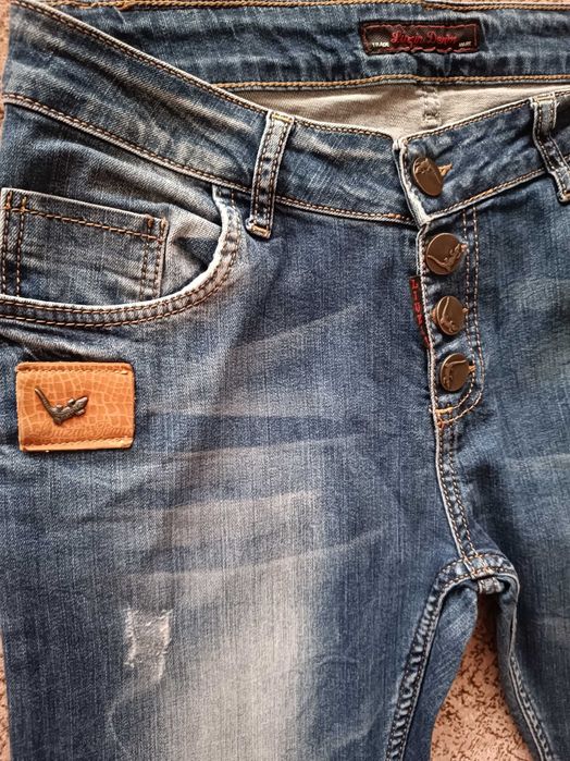 Дамски дънки два вида