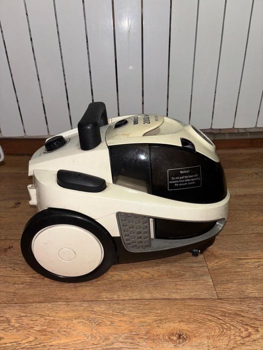 Продам пылесос!!!