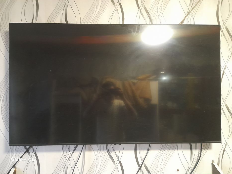 Продам телевизор самсунг