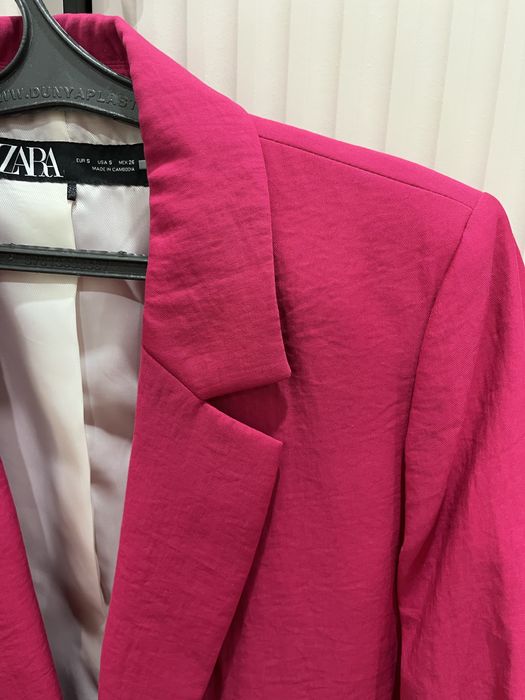 Продам классические жакеты