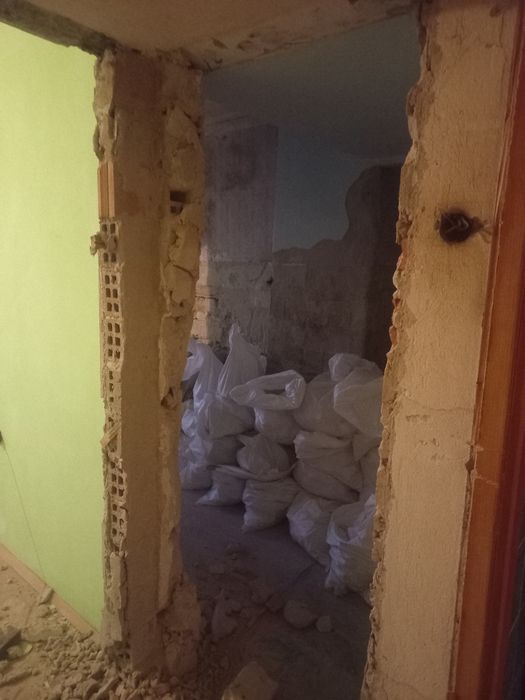Къртене и Събаряне