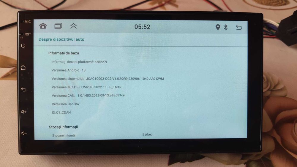 Navigație Auto Android - 2GB RAM / 32GB ROM - Ecran Touchscreen