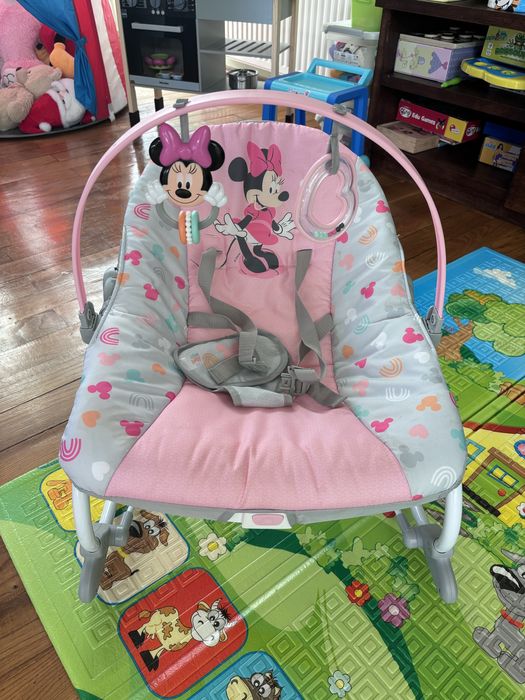 Leagan bebelusi roz Minnie