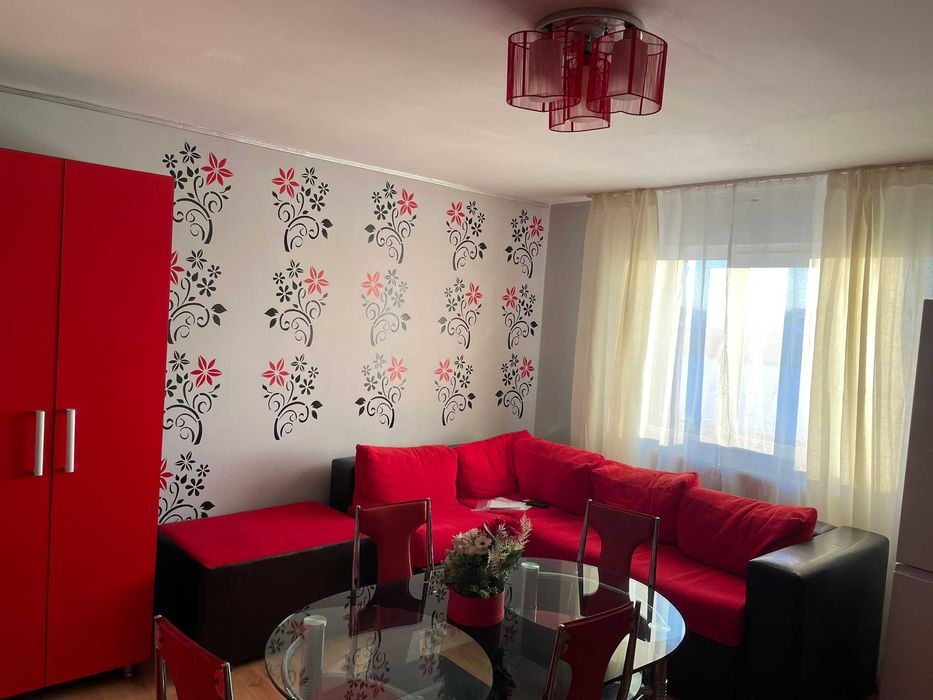 Pf inchiriez apartament
