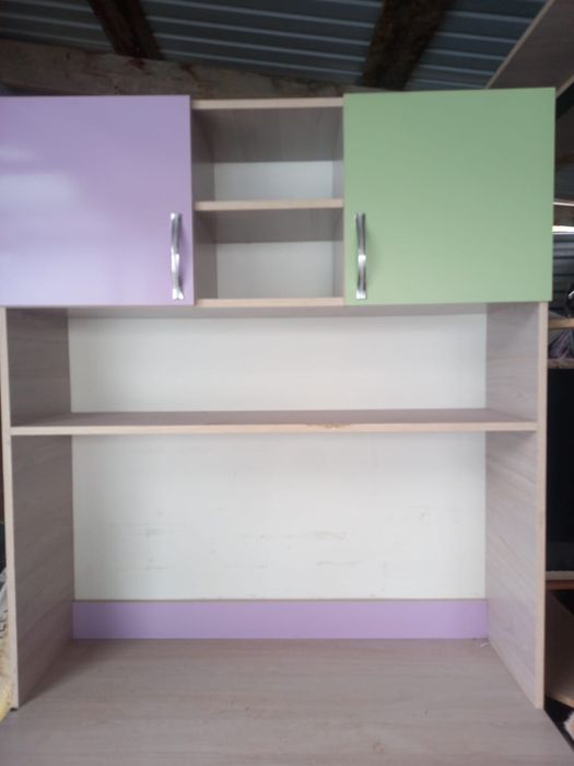 шкаф,кровать мебель