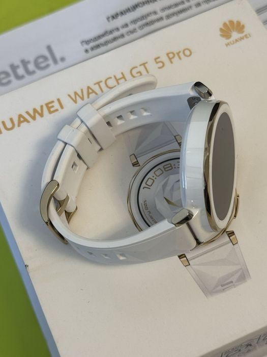 ЧИСТО НОВ Huawei watch GT 5 Pro Гаранция Yettel 2027г. White | GT5