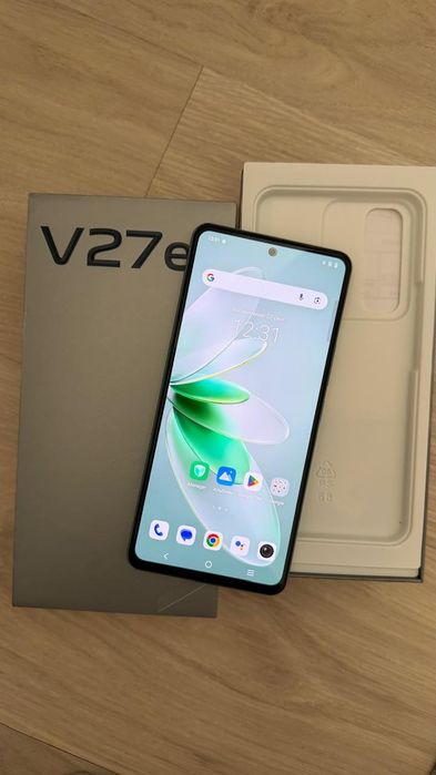 Срочно продам Vivo 27e