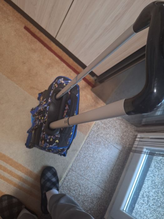 Ученическа  раница с колелца