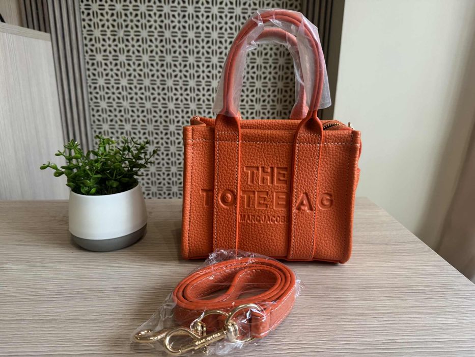 Елегантна дамска чанта