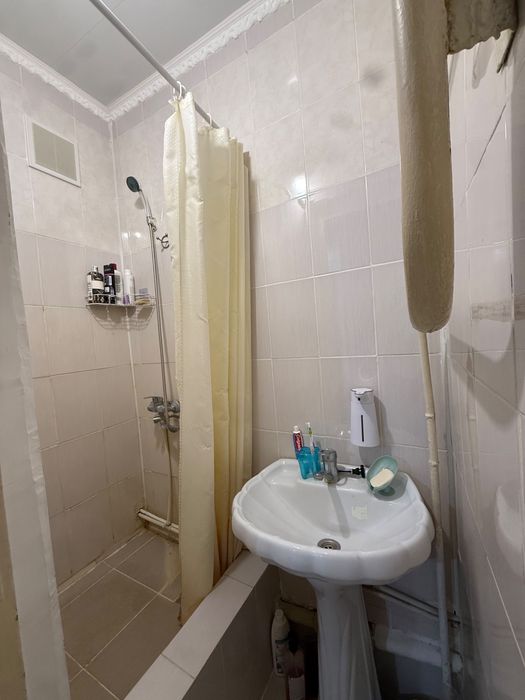 Продам 2х комн квартиру