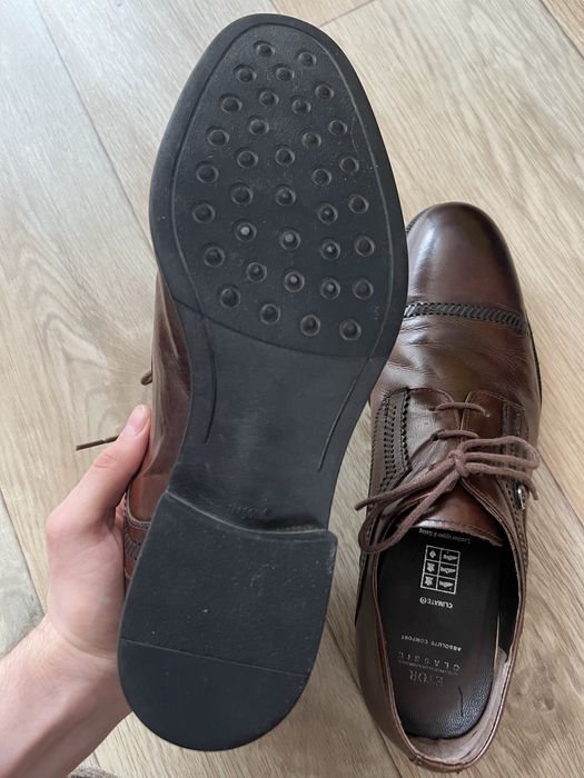 Продам туфли ETOR