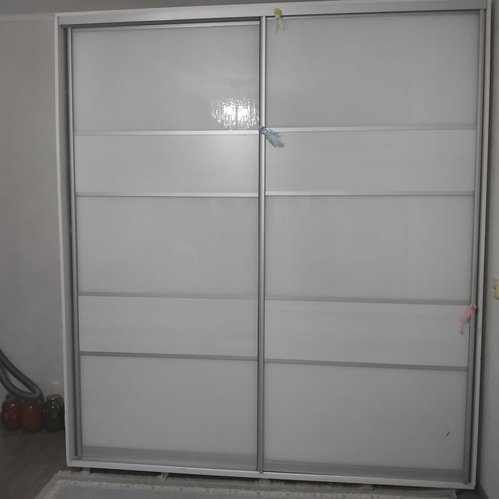 Шкаф купе в отличном состоянии