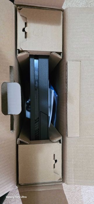 PlayStation4 Slim