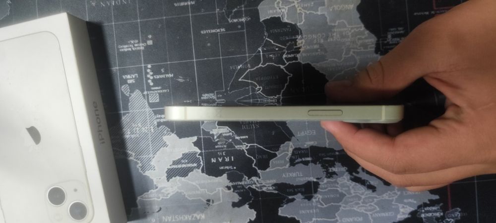 iPhone 13 mini 128GB – Работи отлично | Линия на дисплея | Батерия 72%