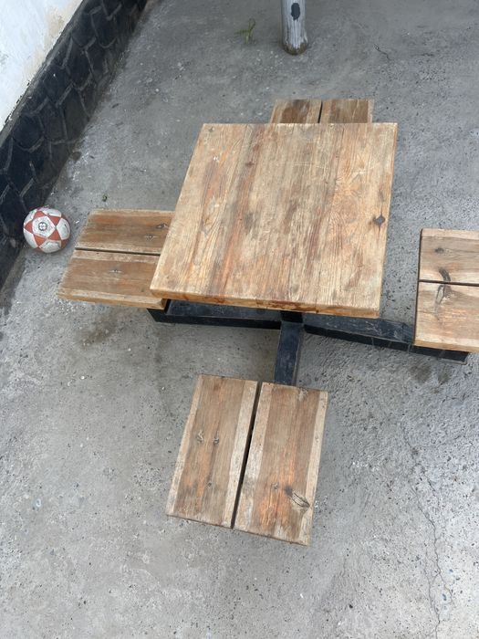 Стол и стулчиктерімен