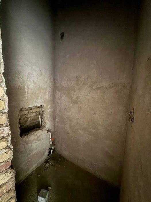 Арзон нархда 3 хонали коробка квартира сотилади Шарк кольцо