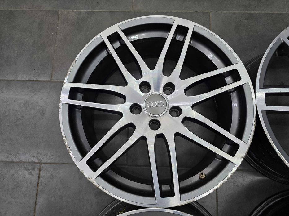 Джанти 18 - Audi