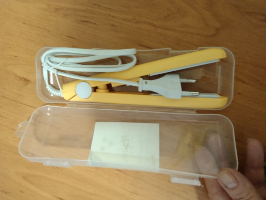 Утюжок для волос походный