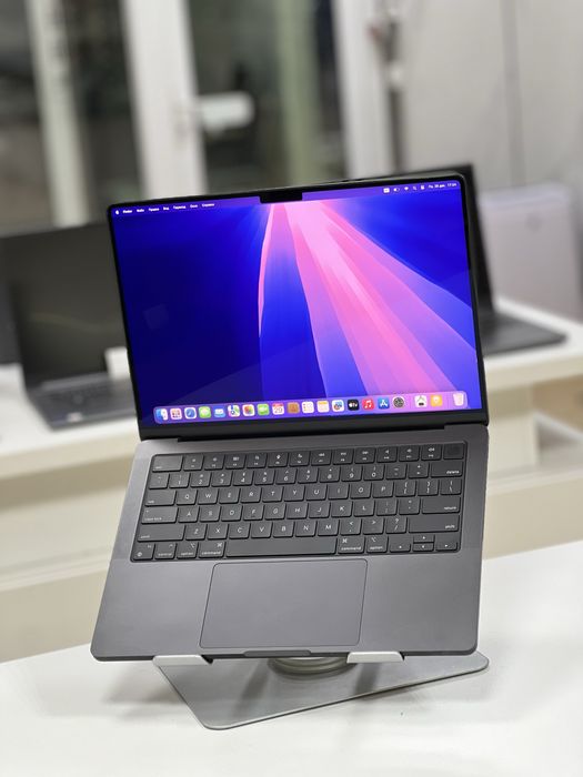 Apple Macbook Pro M4 | АКБ 100% | 16/1024Gb