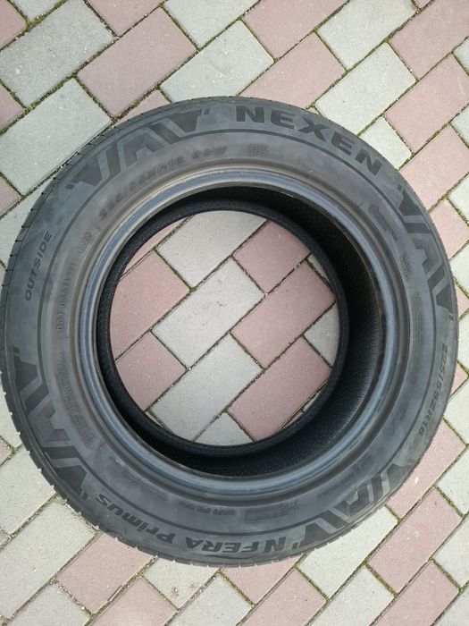 Vînd anvelope vară Nexen 225 55  R 16