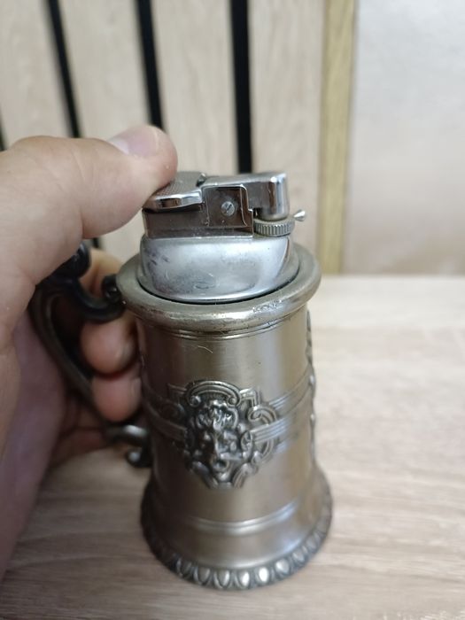 Bricheta de colecție