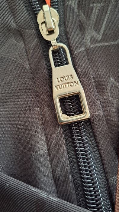 Top casual cu glugă Louis Vuitton