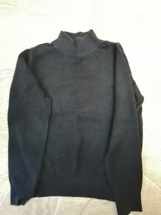 Продам школьную одежду