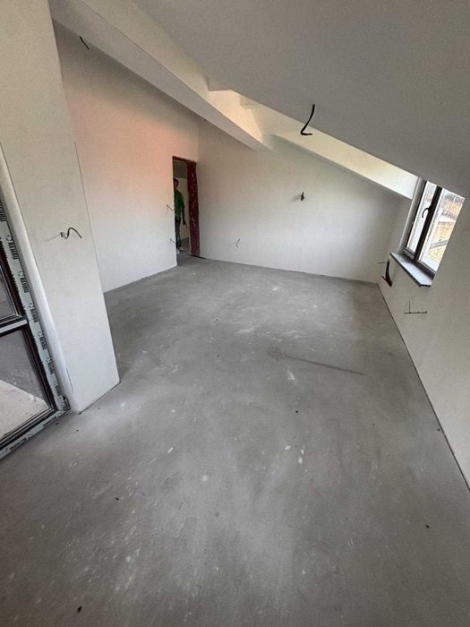 Продава се Къща в Божурище - 300 кв.м за 1200 €/кв.м - Снимка #12