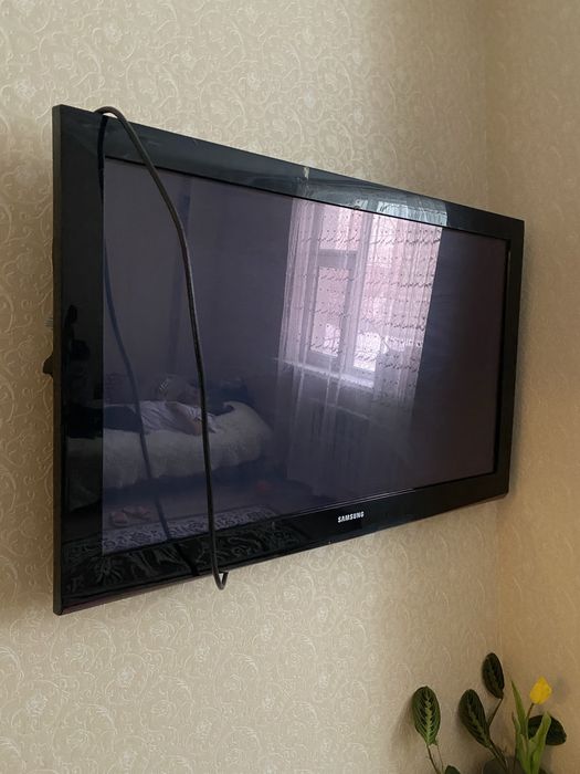 Телевизор Samsung