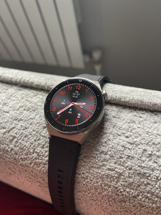 Смарт часы Huawei GT 3 Pro