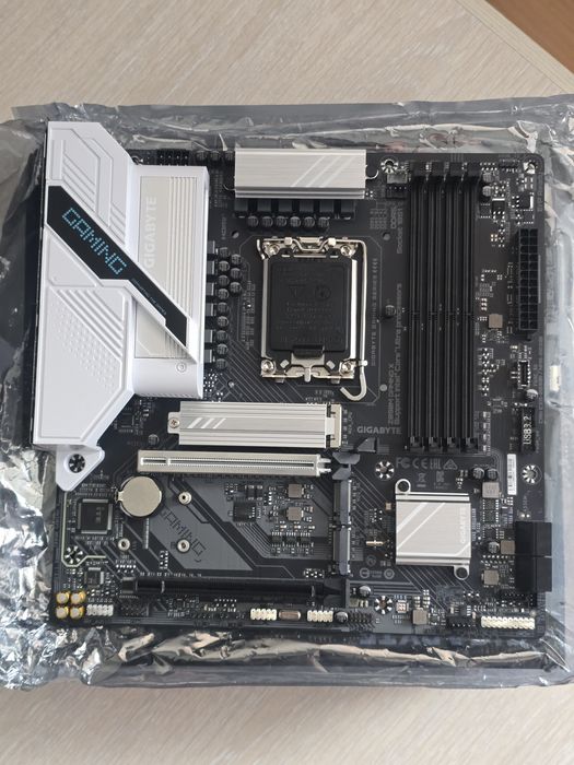 Продам мат плату