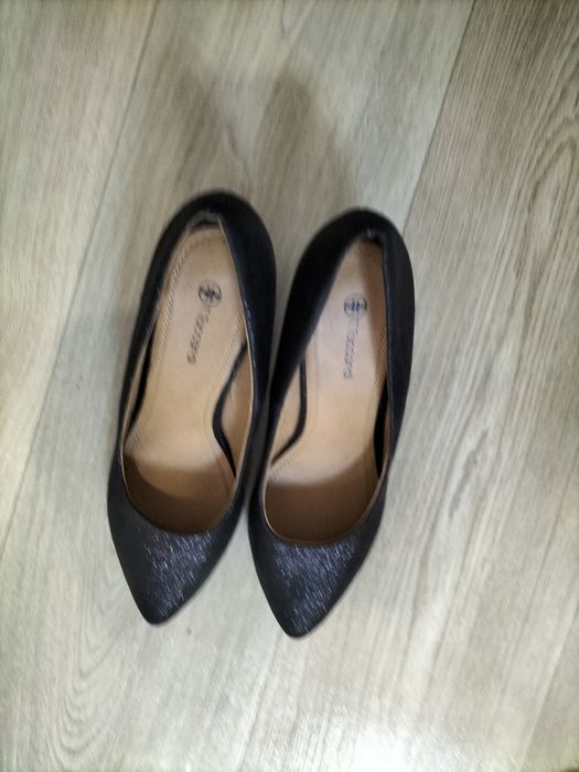 Продам туфли  женские