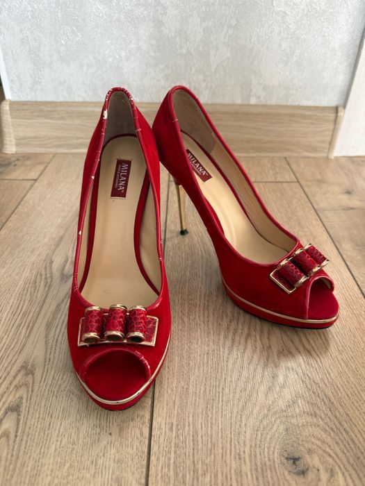 Продам туфли 37 го размера