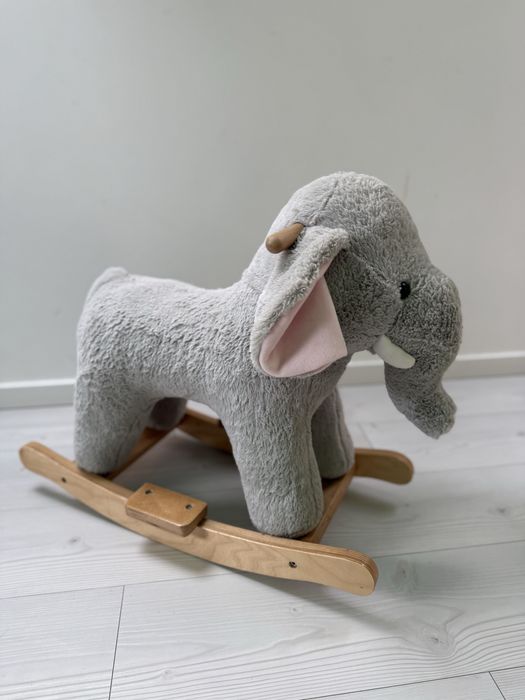 Jucării de lemn: triunghi pickler, tobogan, balansoare, turn, leagan