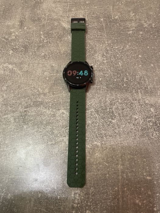 huawei gt2 + 4бр каишки