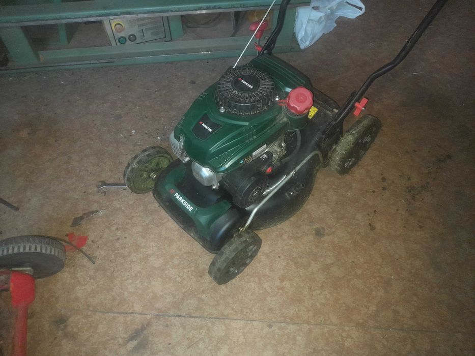 Бензинова косачка  PARKSIDE PBRM 41