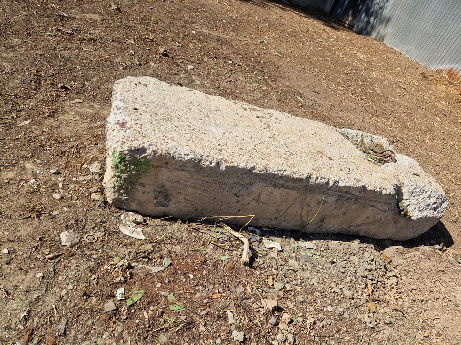 Блоки бетонныеее