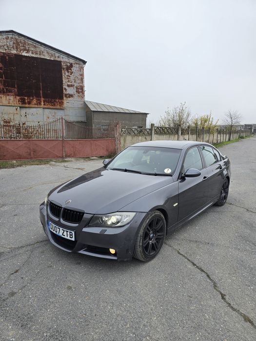 Dezmembrez bmw e90 320d