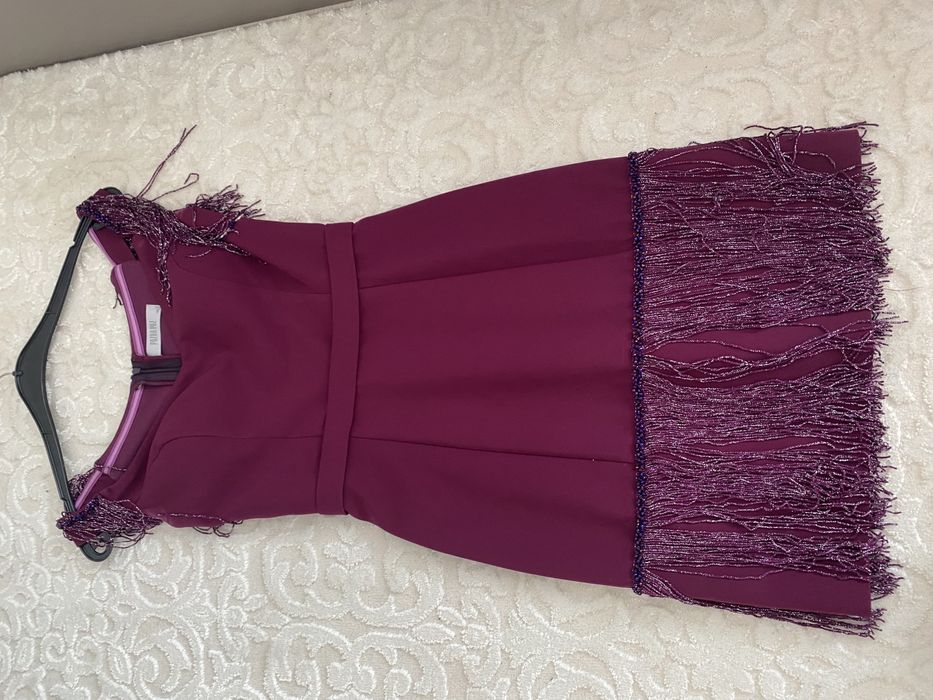 Официална рокля …