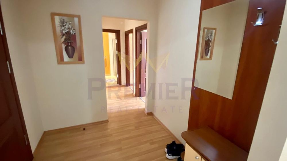 Продава се Тристаен апартамент в к.к. Златни пясъци - 125 кв.м за 960 €/кв.м - Снимка #4